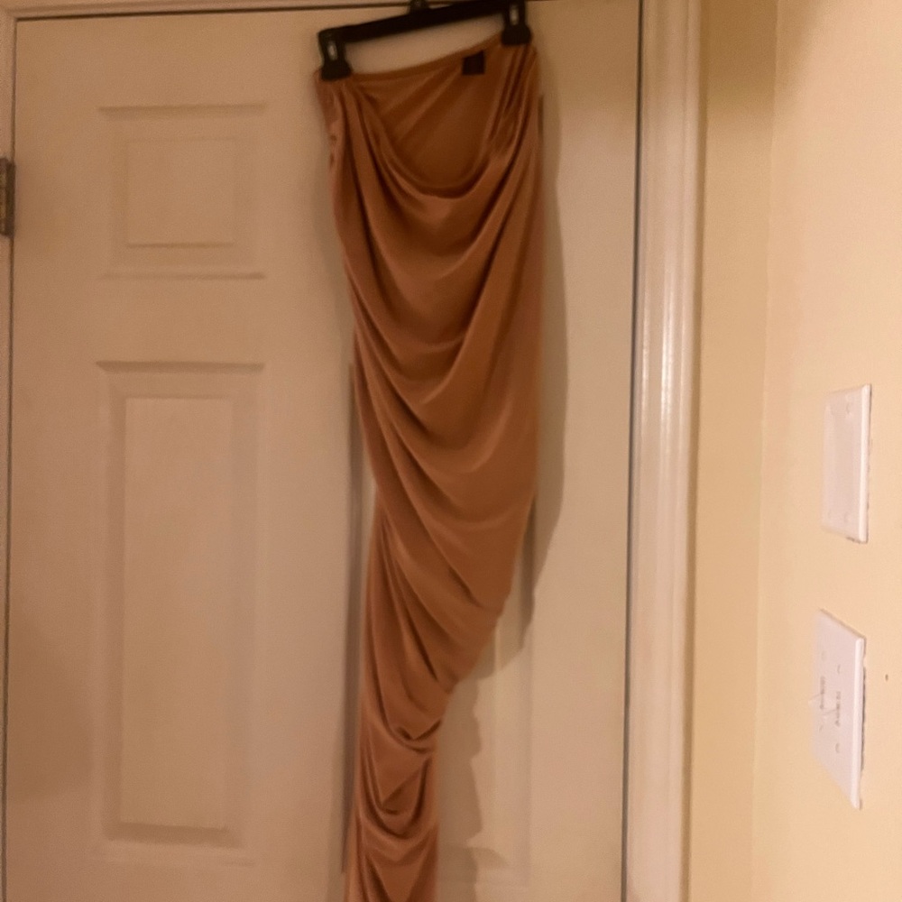 Norma Kamali Tan Maxi Dress